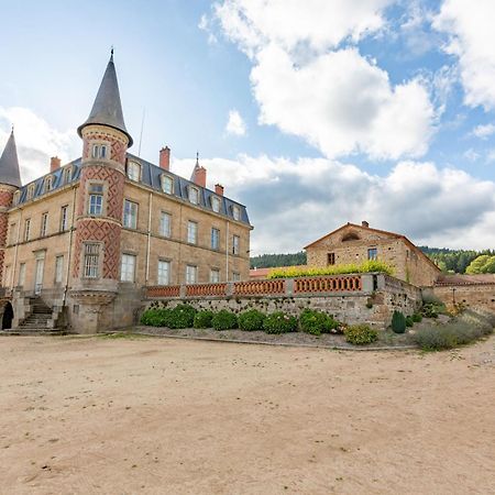 Domaine Et Chateau De Valinches Marols Ngoại thất bức ảnh