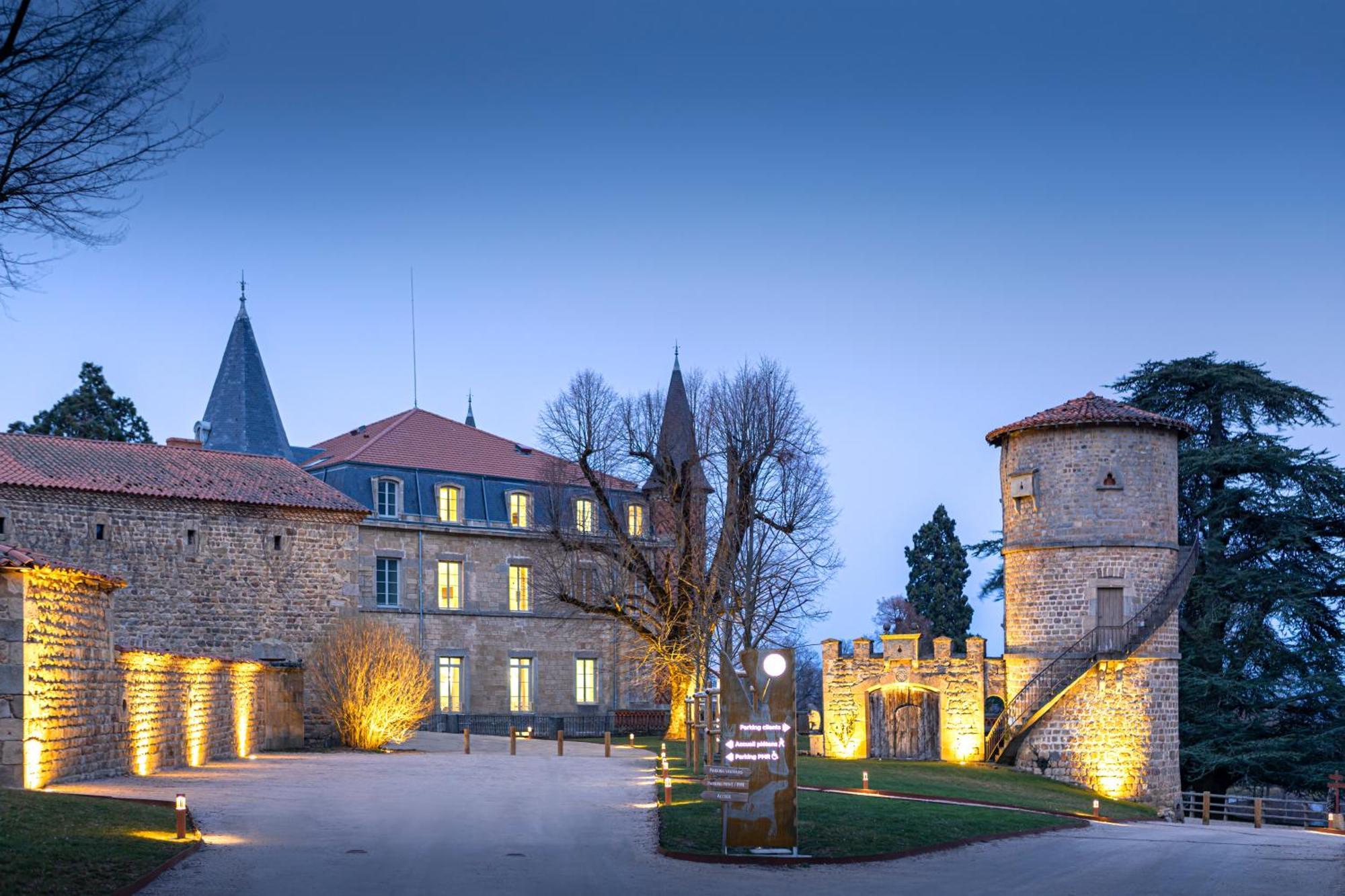Domaine Et Chateau De Valinches Marols Ngoại thất bức ảnh